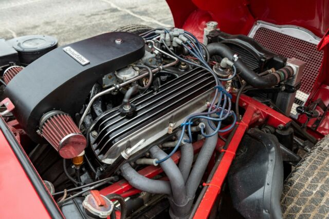 Jaguar E-Type 1970 image number 22