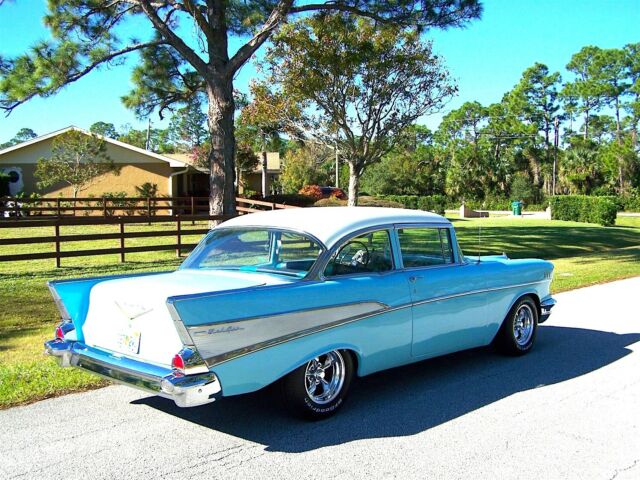Chevrolet Bel Air/150/210 1957 image number 32
