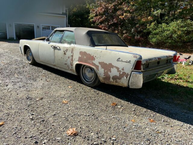 Lincoln Continental 1962 image number 20