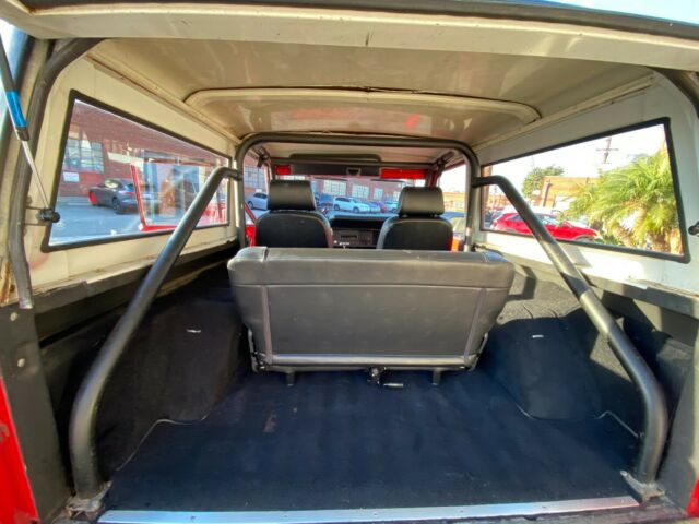 Ford Bronco 1970 image number 34