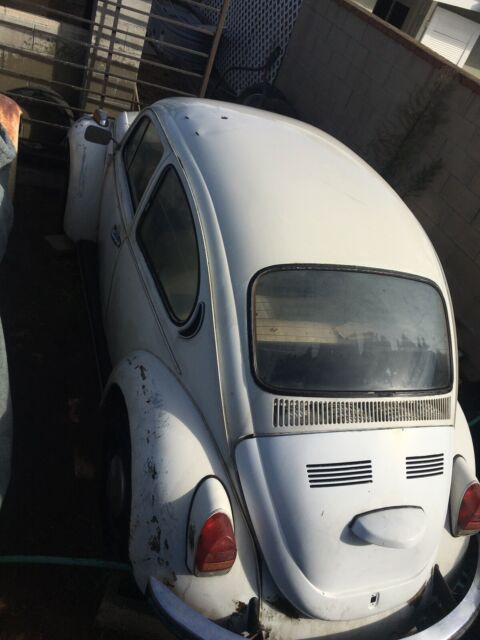 Volkswagen Beetle 1973 image number 14