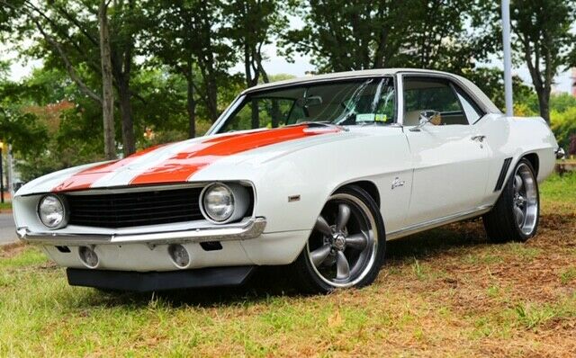 Chevrolet Camaro 1969 image number 1