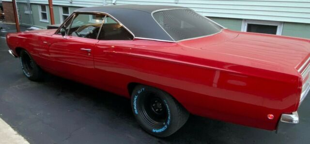Plymouth Road Runner 1968 image number 19
