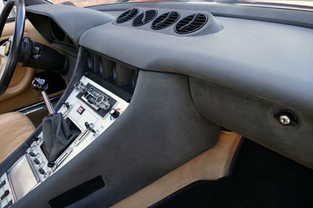 Ferrari 365 GTC/4 1972 image number 41