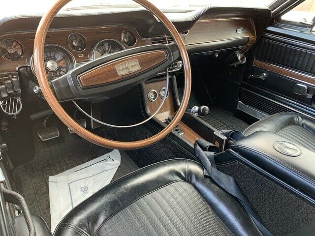 Ford Mustang 1968 image number 7
