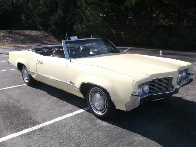Oldsmobile Eighty-Eight 1969 image number 0