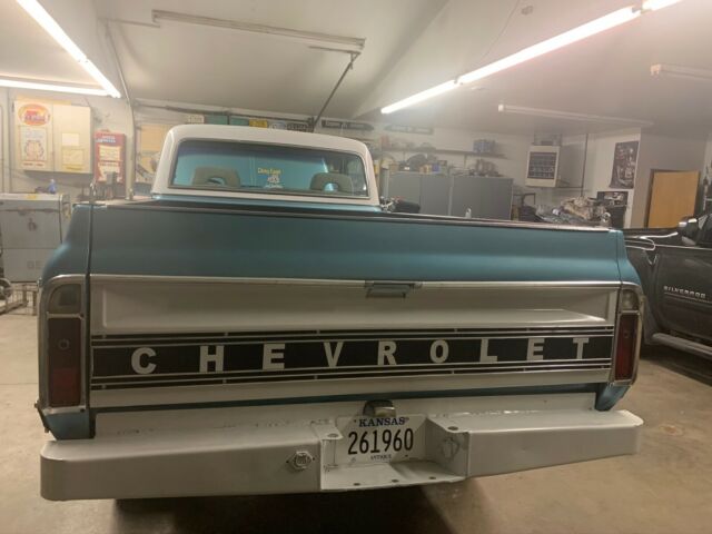 Chevrolet C-10 1969 image number 12