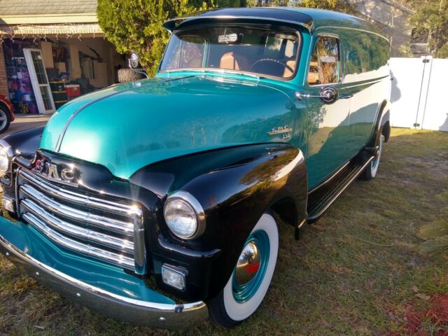 GMC Suburban 1954 image number 21