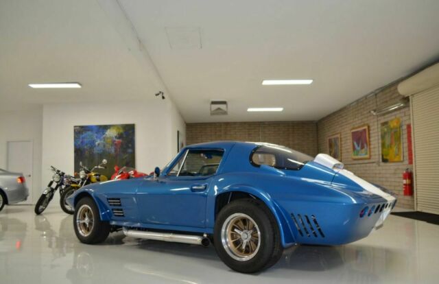 Chevrolet Corvette Gran Sport 1963 image number 31