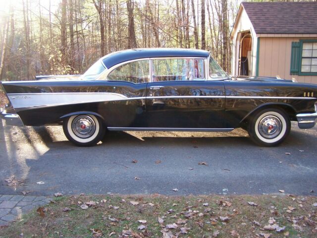 Chevrolet Bel Air/150/210 1957 image number 16