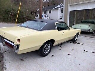 Pontiac Grand Prix 1969 image number 2