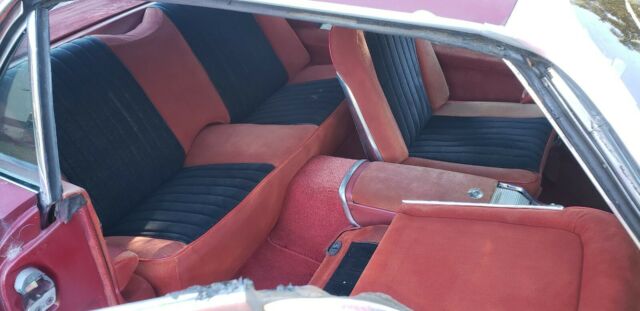 Ford Thunderbird 1963 image number 21