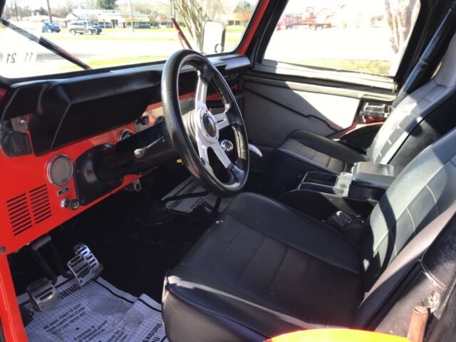 Jeep CJ 1974 image number 9