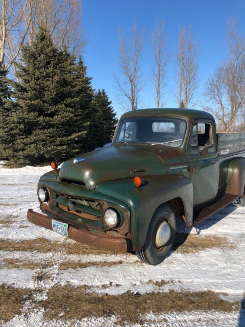 International Harvester R-120 1955 image number 8