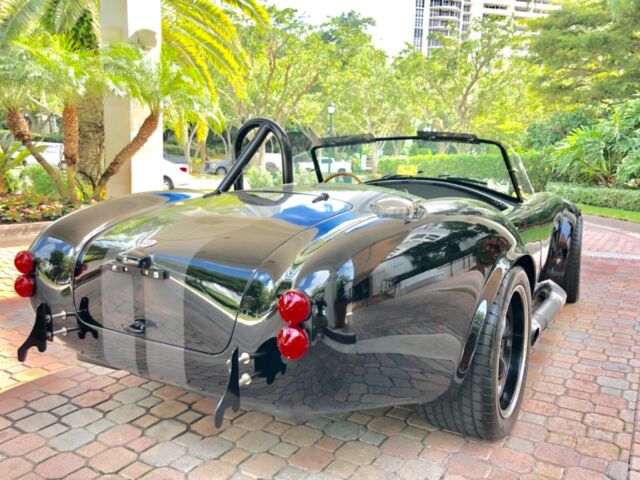 Shelby Cobra 1965 image number 28