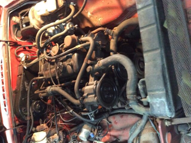 MG MGB 1977 image number 16