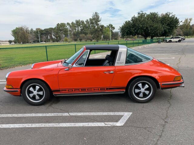 Porsche 911T TARGA 1973 image number 28