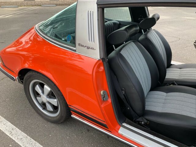 Porsche 911T TARGA 1973 image number 42