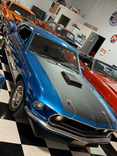 Ford Mustang 1969 image number 0