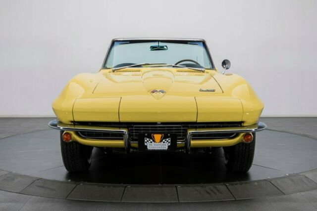 Chevrolet Corvette 1966 image number 23