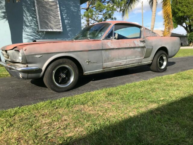 Ford Mustang 1965 image number 1