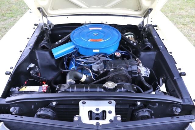 Ford Mustang 1966 image number 21