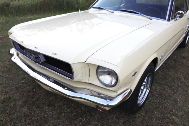 Ford Mustang 1966 image number 30
