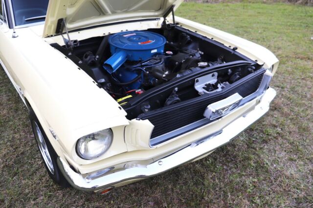 Ford Mustang 1966 image number 43