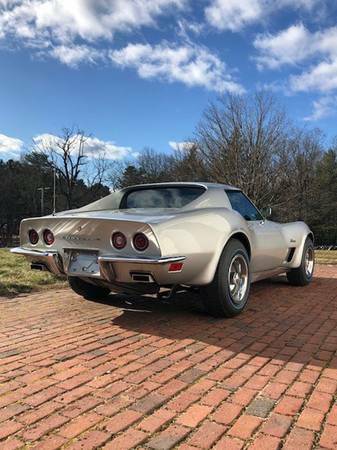 Chevrolet Corvette 1973 image number 28