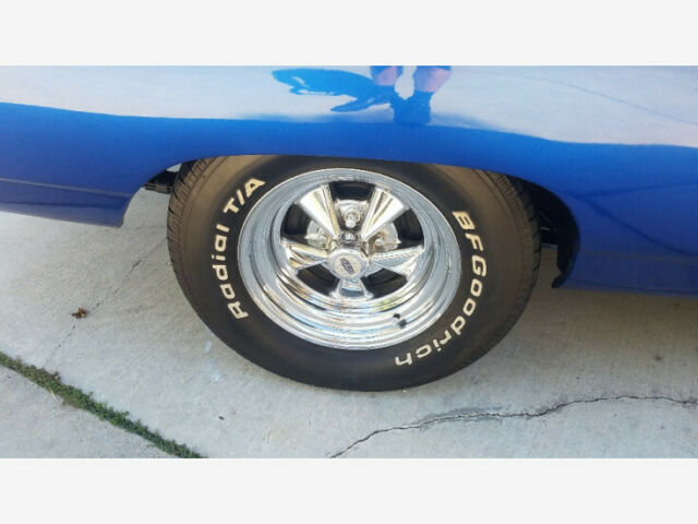 Plymouth Road Runner 1969 image number 9