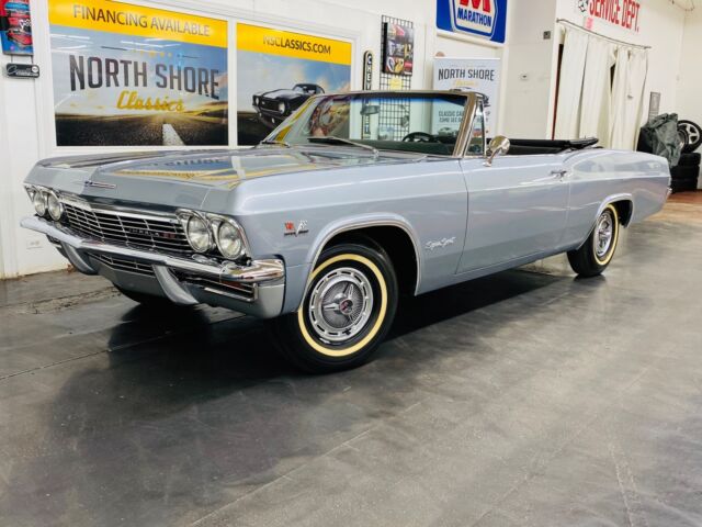 Chevrolet Impala 1965 image number 37