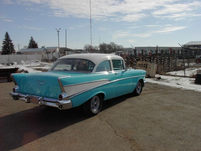 Chevrolet Bel Air/150/210 1957 image number 15
