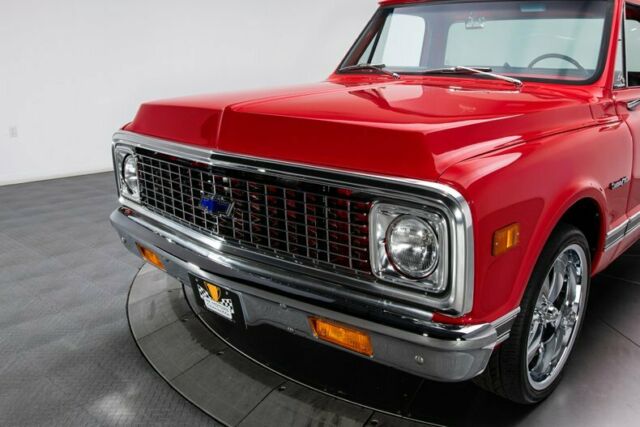 Chevrolet C-10 1971 image number 10
