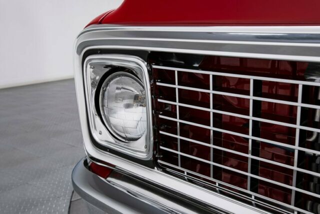 Chevrolet C-10 1971 image number 16