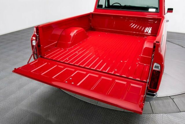 Chevrolet C-10 1971 image number 4