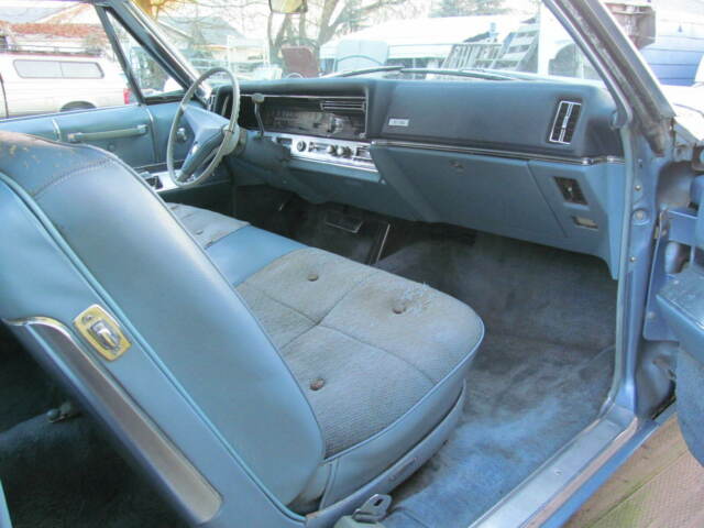 Cadillac Coupe deVille 1967 image number 10