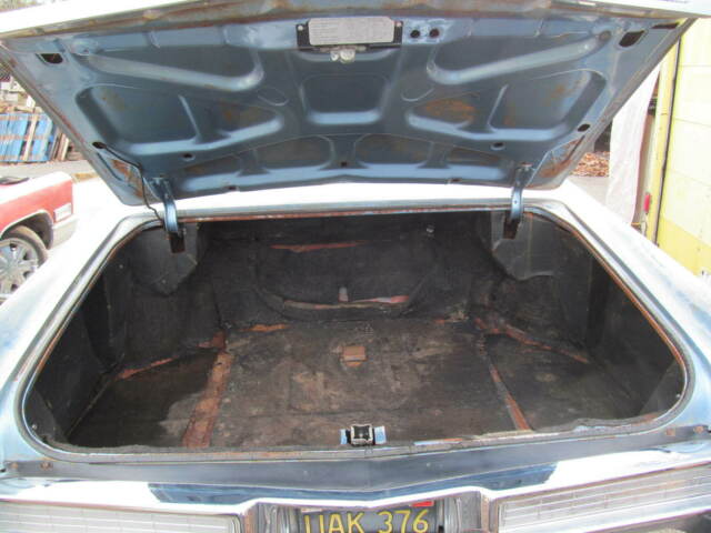Cadillac Coupe deVille 1967 image number 45