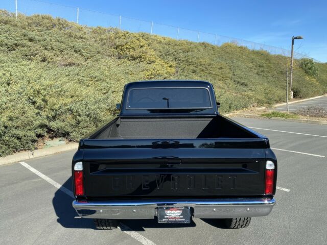 Chevrolet C-10 1969 image number 8