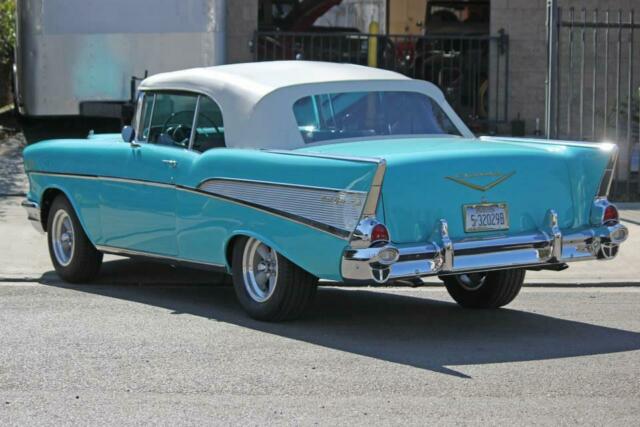 Chevrolet Bel Air/150/210 1957 image number 19