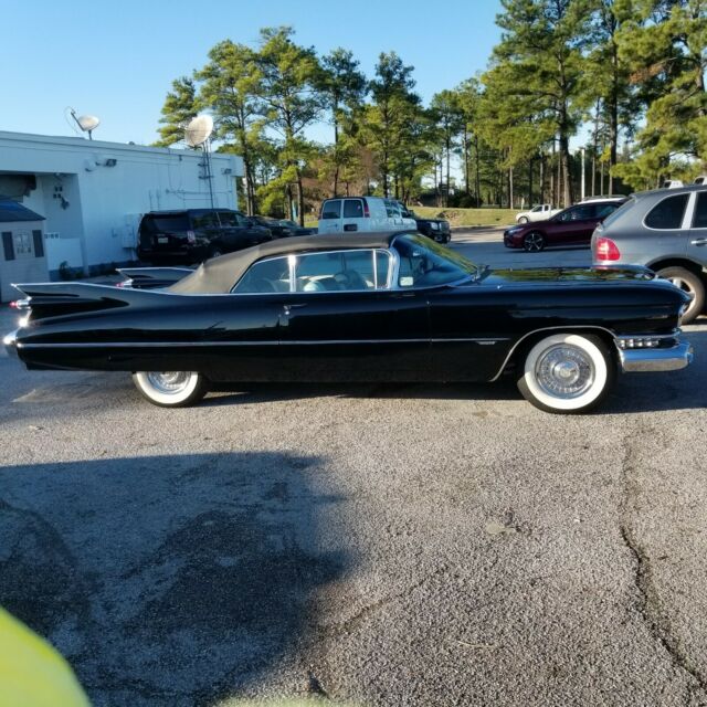 Cadillac DeVille 1959 image number 4