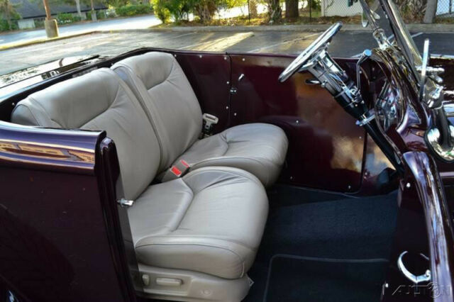 Ford Roadster 1932 image number 17