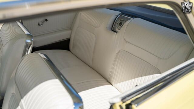 Chevrolet Impala 1964 image number 35