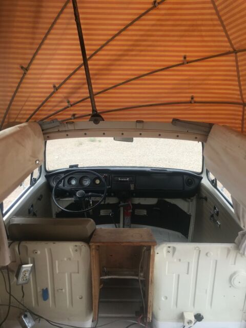 Volkswagen Bus/Vanagon 1970 image number 7