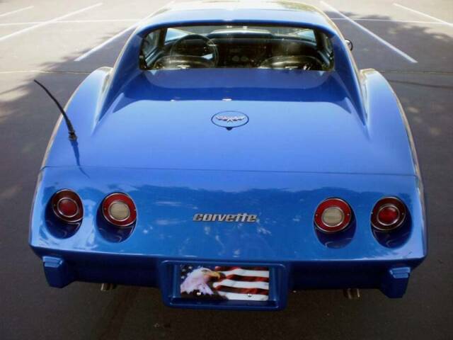 Chevrolet Corvette 1977 image number 22
