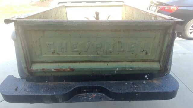 Chevrolet truck 1957 image number 1