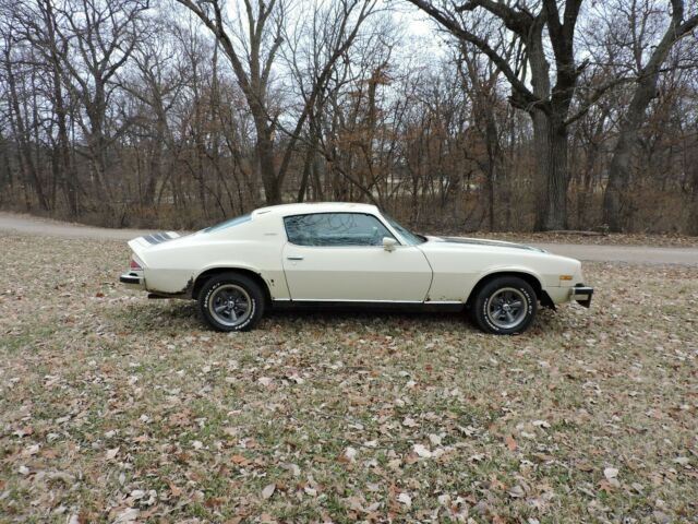 Chevrolet Camaro 1974 image number 2
