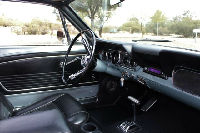 Ford Mustang 1966 image number 27