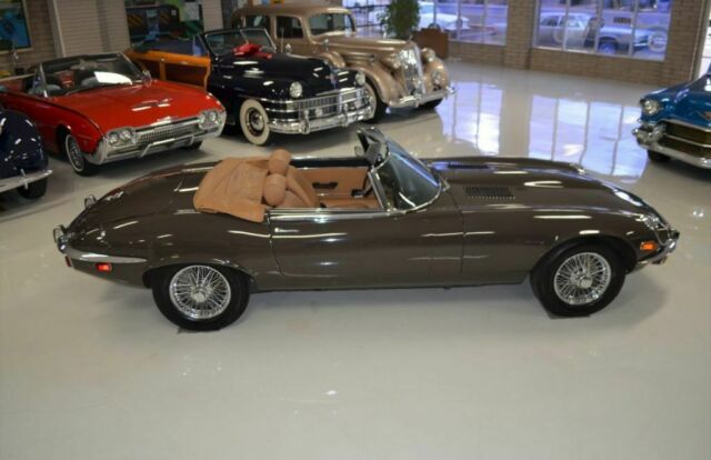 Jaguar XK 1972 image number 37