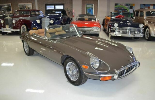 Jaguar XK 1972 image number 43