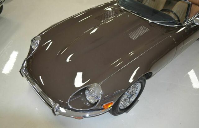 Jaguar XK 1972 image number 45